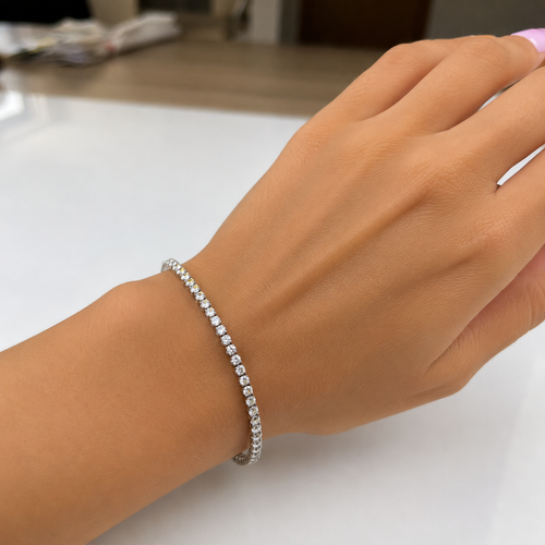 Classic Diamond Bracelet | Elegant Gold Bracelet